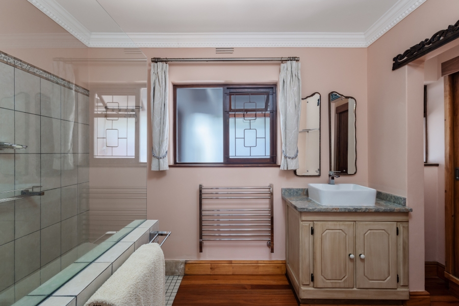 4 Bedroom Property for Sale in Belvidere Estate Western Cape